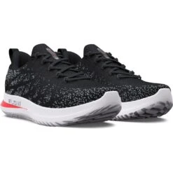 Women's Under Armour Velociti 3