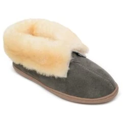 Women's Minnetonka Sheepskin Ankle Boot -Classic Shoes Shop 3355